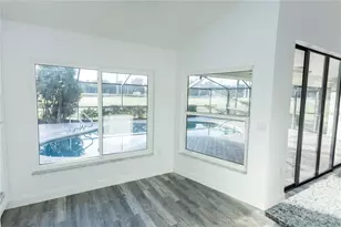 6112 Silver Oaks Dr, Zephyrhills, FL 33542 - Photo 7