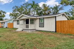 2211 Azalea Ct, Lakeland, FL 33815 - Photo 7