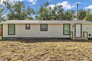 2211 Azalea Ct, Lakeland, FL 33815 - Photo 9