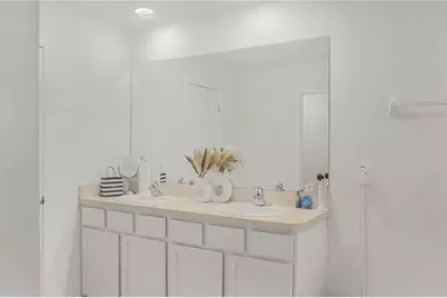 16820 Delia Street, Wimauma, FL 33598 - Photo 21