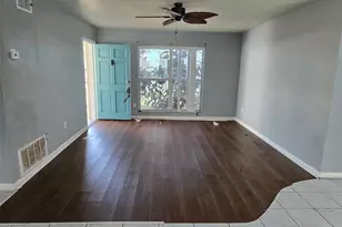 942 Abeto St NE, Palm Bay, FL 32905 - Photo 3