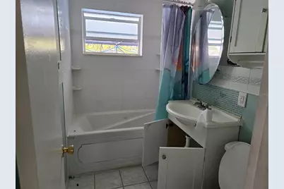 942 Abeto Street NE, Palm Bay, FL 32905 - Photo 5