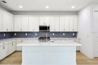 17829 Broadleaf Loop, Venice, FL 34293 - Photo 3