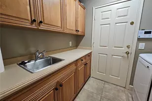 3631 Square W Ln, Sarasota, FL 34238 - Photo 9