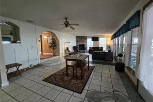 55646 Carl St, Astor, FL 32102 - Photo 13