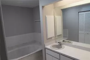 25486 Avillas Ct, Punta Gorda, FL 33955 - Photo 23