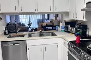 3244 Candle Ridge Dr, Orlando, FL 32822 - Photo 3