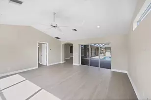 177 Valencia Lakes Dr, Venice, FL 34292 - Photo 11