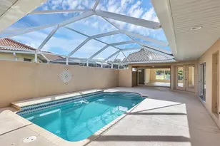 177 Valencia Lakes Dr, Venice, FL 34292 - Photo 5