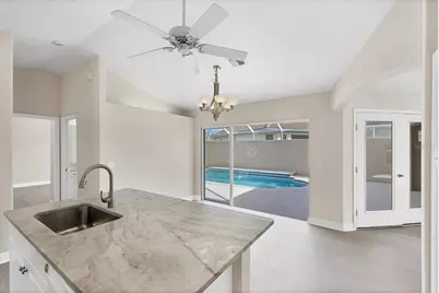 177 Valencia Lakes Drive, Venice, FL 34292 - Photo 19