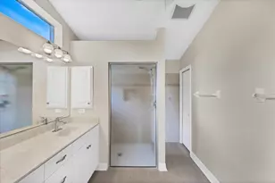 177 Valencia Lakes Dr, Venice, FL 34292 - Photo 23