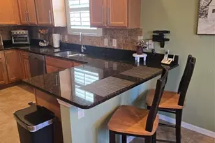 17656 SE 80th Altamaha Ct, The Villages, FL 32162 - Photo 13