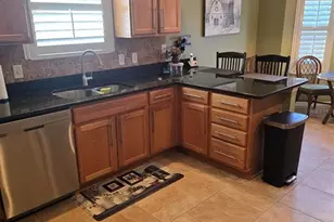 17656 SE 80th Altamaha Ct, The Villages, FL 32162 - Photo 11