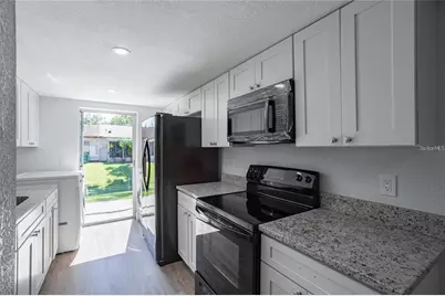 32 W Marbrisa Way, Kissimmee, FL 34743 - Photo 7