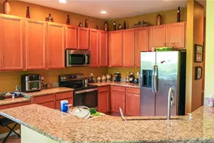 4055 Beacon Ridge Way, Clermont, FL 34711 - Photo 3