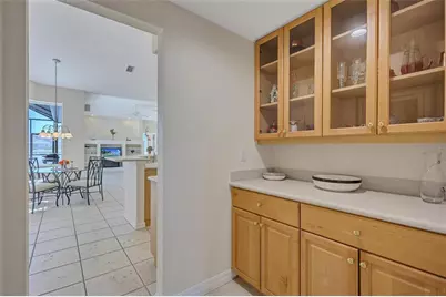 5484 Oak Crest Boulevard, Sarasota, FL 34233 - Photo 27