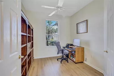 5484 Oak Crest Boulevard, Sarasota, FL 34233 - Photo 17