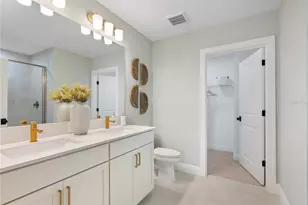 17835 Broadleaf Loop, Venice, FL 34293 - Photo 9