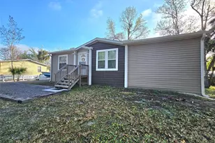 56290 Cherry Tree Rd, Astor, FL 32102 - Photo 1