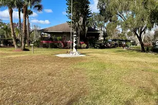 55730 Holiday Cir, Astor, FL 32102 - Photo 5