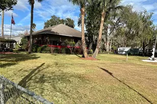 55730 Holiday Cir, Astor, FL 32102 - Photo 3