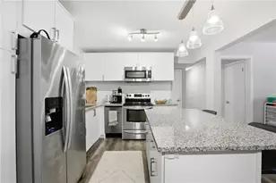 1107 Alfred Dr, Orlando, FL 32810 - Photo 9