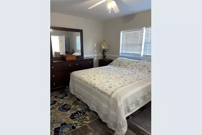 1038 Emerald Drive, Brandon, FL 33511 - Photo 13