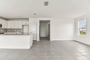 9106 Optimist Wy, Palmetto, FL 34221 - Photo 7