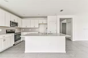 9106 Optimist Wy, Palmetto, FL 34221 - Photo 5