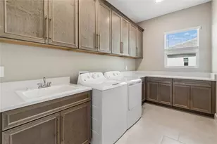 1170 Kings Way Dr, Nokomis, FL 34275 - Photo 9