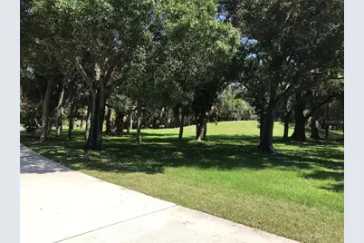 3847 30th Avenue S, Saint Petersburg, FL 33711 - Photo 7