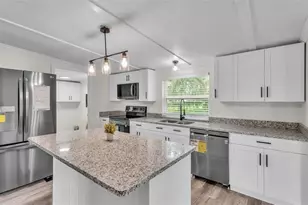 3548 Shady Brooke Dr W, Mulberry, FL 33860 - Photo 9