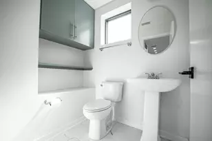 460 E Jackson St, Orlando, FL 32801 - Photo 15