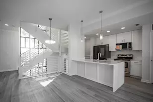 460 E Jackson St, Orlando, FL 32801 - Photo 7