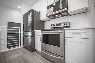 460 E Jackson St, Orlando, FL 32801 - Photo 5