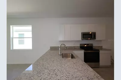 9121 Optimist Way, Palmetto, FL 34221 - Photo 3