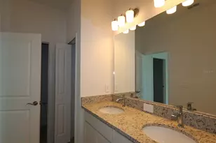 9121 Optimist Wy, Palmetto, FL 34221 - Photo 7