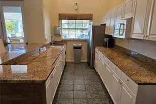 4250 Players Pl, Sarasota, FL 34238 - Photo 35