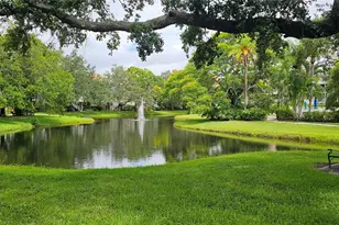 3625 Square W Ln, Sarasota, FL 34238 - Photo 27