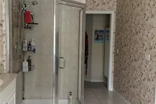 3625 Square W Ln, Sarasota, FL 34238 - Photo 11