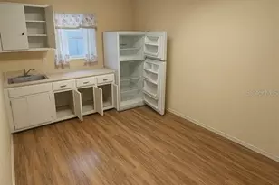 448 N Kansas Ave, Deland, FL 32724 - Photo 15