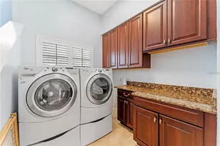 8535 Summerville Pl, Orlando, FL 32819 - Photo 35