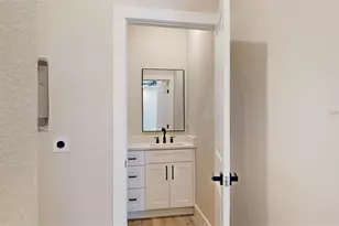 1516 59th St N, Saint Petersburg, FL 33710 - Photo 27