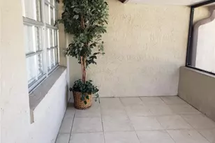 4876 Lake Ridge Rd, Orlando, FL 32808 - Photo 11