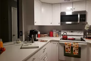 4876 Lake Ridge Rd, Orlando, FL 32808 - Photo 3