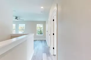 1919 30th Ave N, Saint Petersburg, FL 33713 - Photo 37