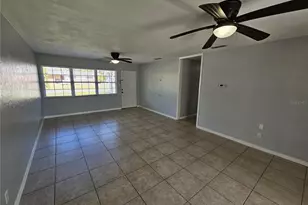 3000 Browning St, Sarasota, FL 34237 - Photo 5