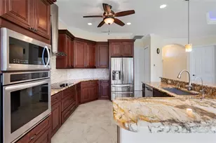 1900 Colleen St, Sarasota, FL 34231 - Photo 11