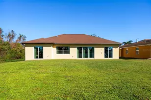 1900 Colleen St, Sarasota, FL 34231 - Photo 49