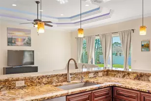 1900 Colleen St, Sarasota, FL 34231 - Photo 21